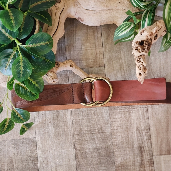 Michael Michael Kors Double Brass Ring Brown Leather Belt w/Decorative Stitching - Picture 5 of 15